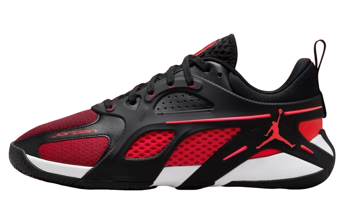 Lanzamientos de sneakers 2024