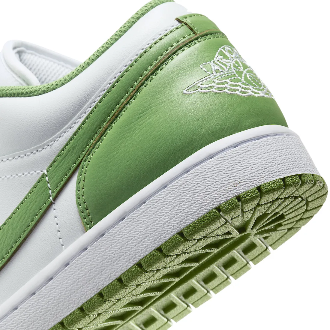 Air Jordan 1 Low Chlorophyll 6