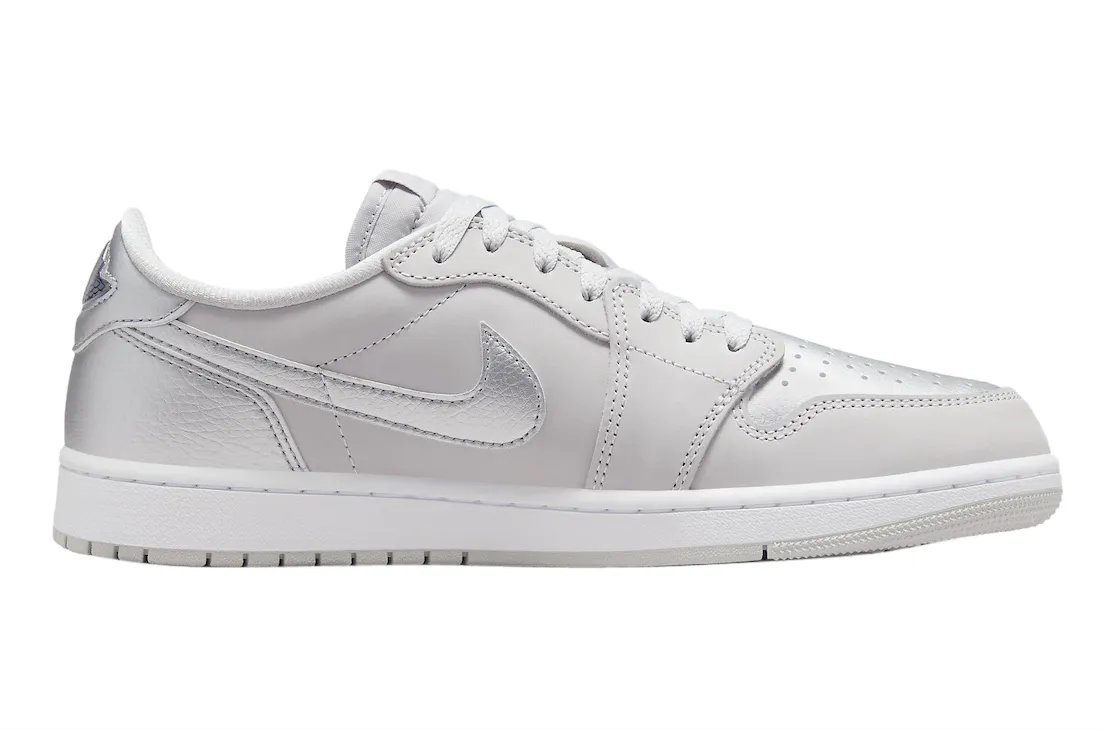Air Jordan 1 Low OG Metallic Silver 1