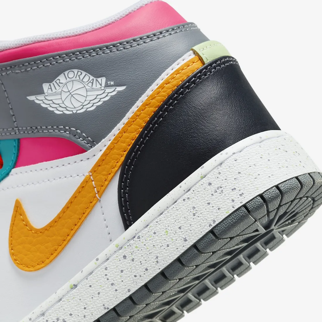 Air Jordan 1 Mid GS Multicolor 6