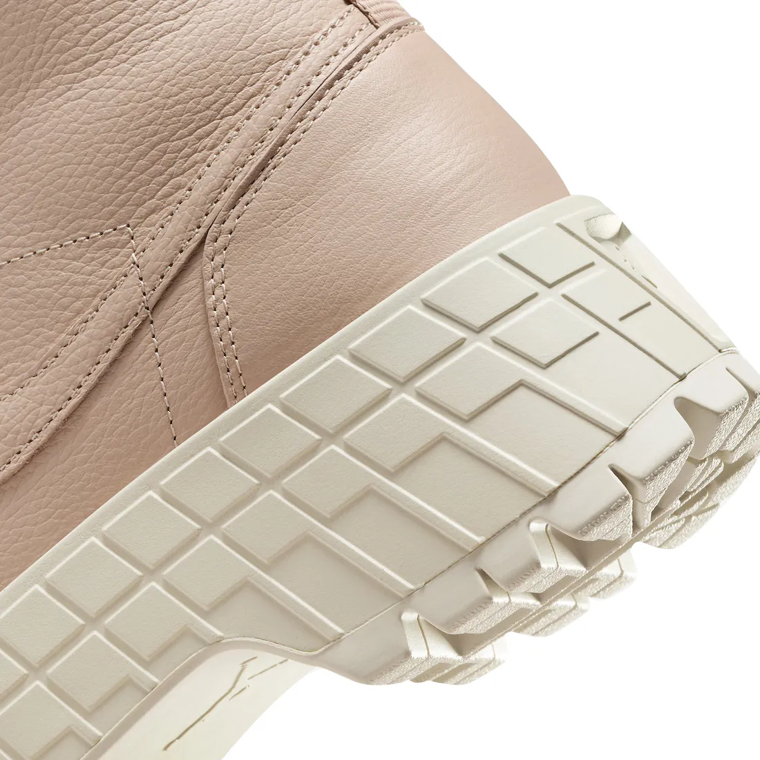 Air Jordan 1 WMNS Brooklyn Legend Brown 6