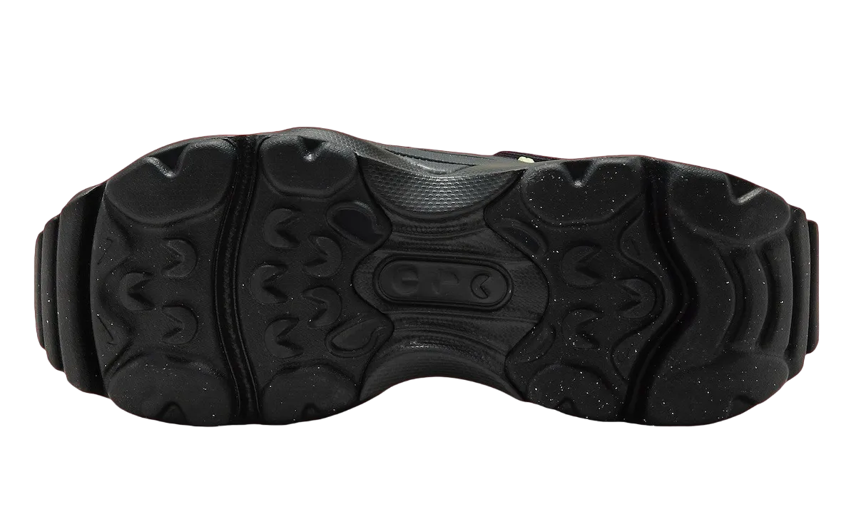 Nike Air Max Flyknit Venture Crimson 4