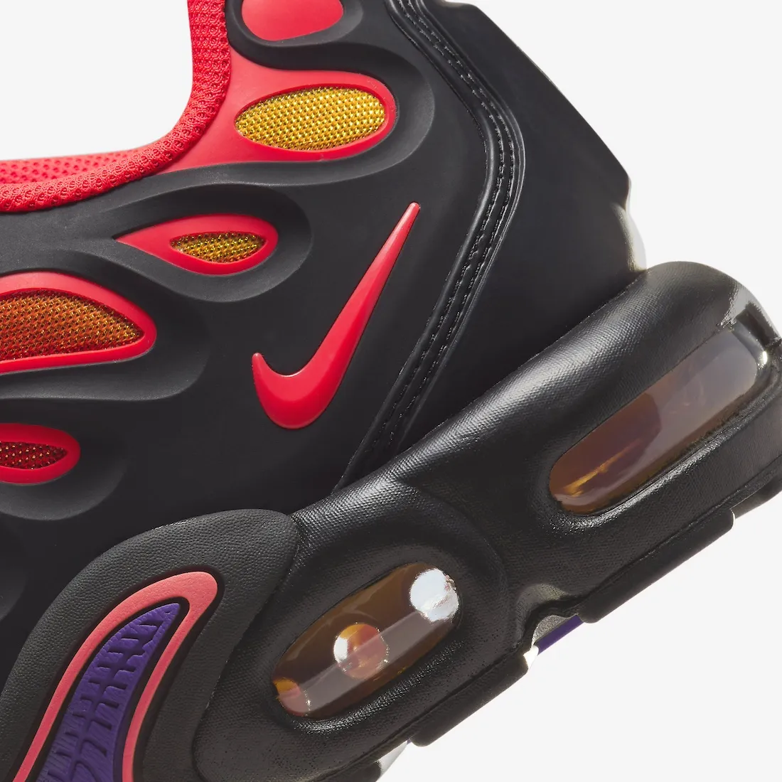 Nike Air Max Plus Drift All Day 6