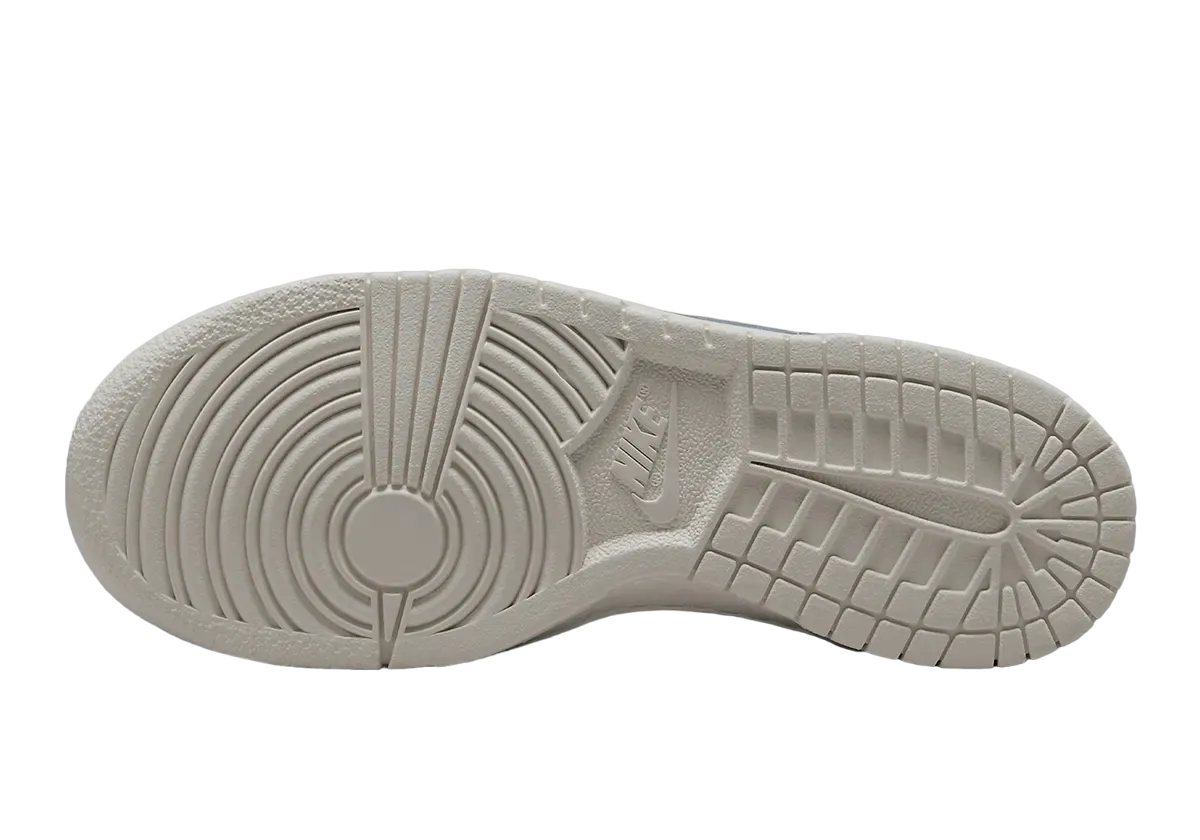 Nike Dunk Low GS Light Silver Phantom 4