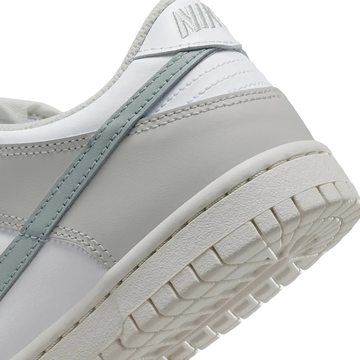 Nike Dunk Low GS Light Silver Phantom 6