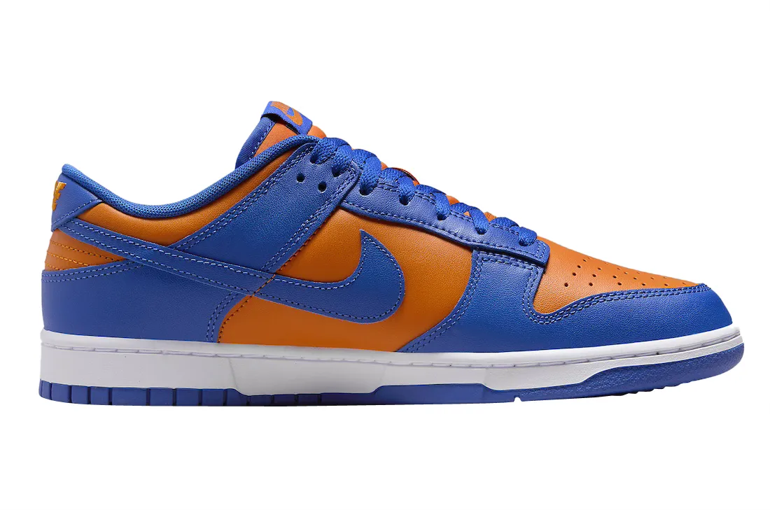 Nike Dunk Low Knicks 1
