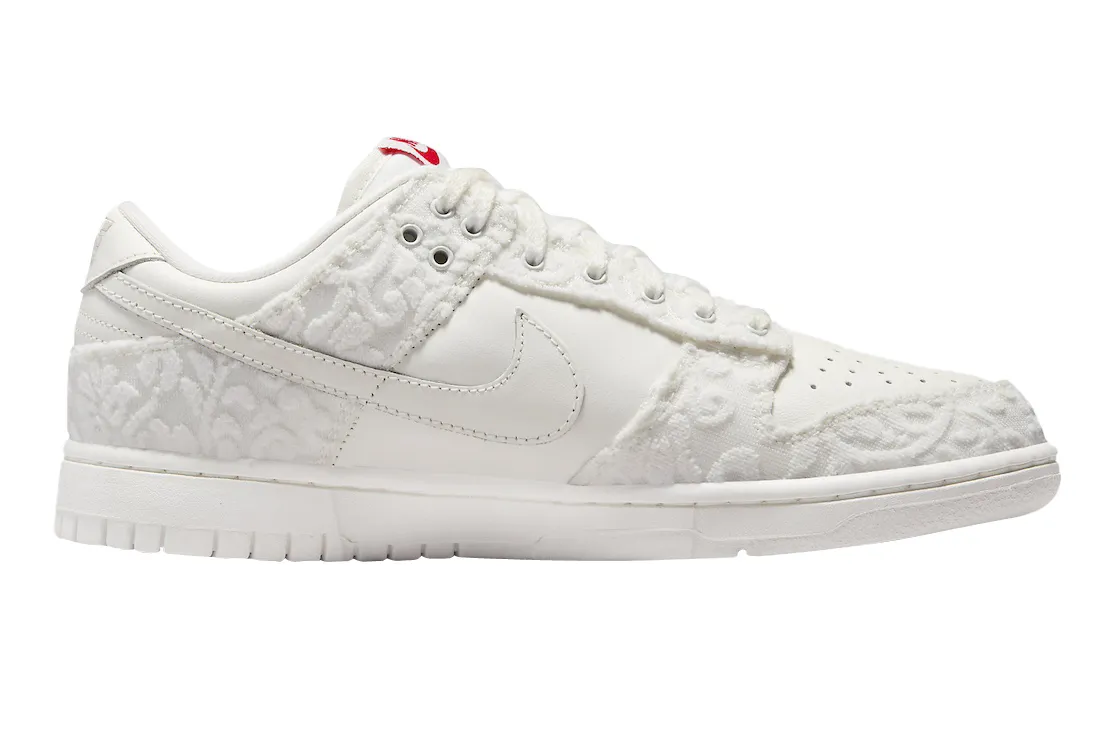 Nike Dunk Low WMNS Give Her Flowers 1