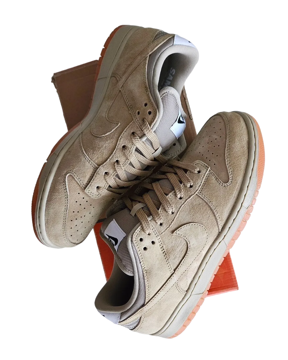 Nike SB Dunk Low Pro B Parachute Beige 1