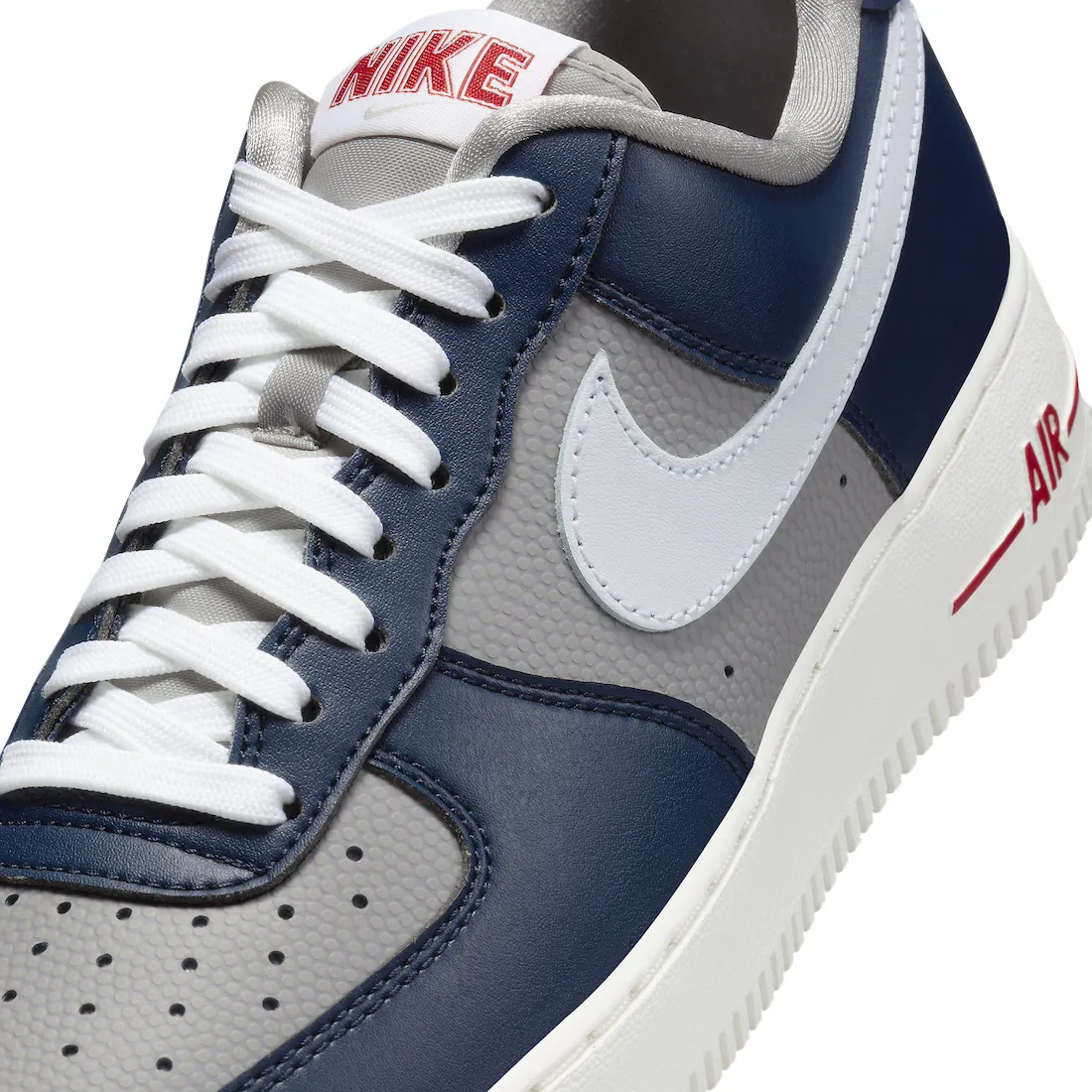 Nike WMNS Air Force 1 Low Be True To Her School College Navy 5