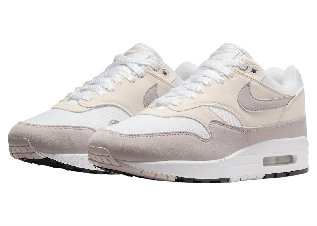 Nike WMNS Air Max 1 Platinum Violet 0