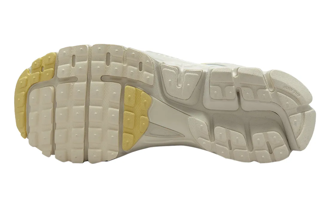 Nike WMNS Zoom Vomero 5 Sail Soft Yellow 4