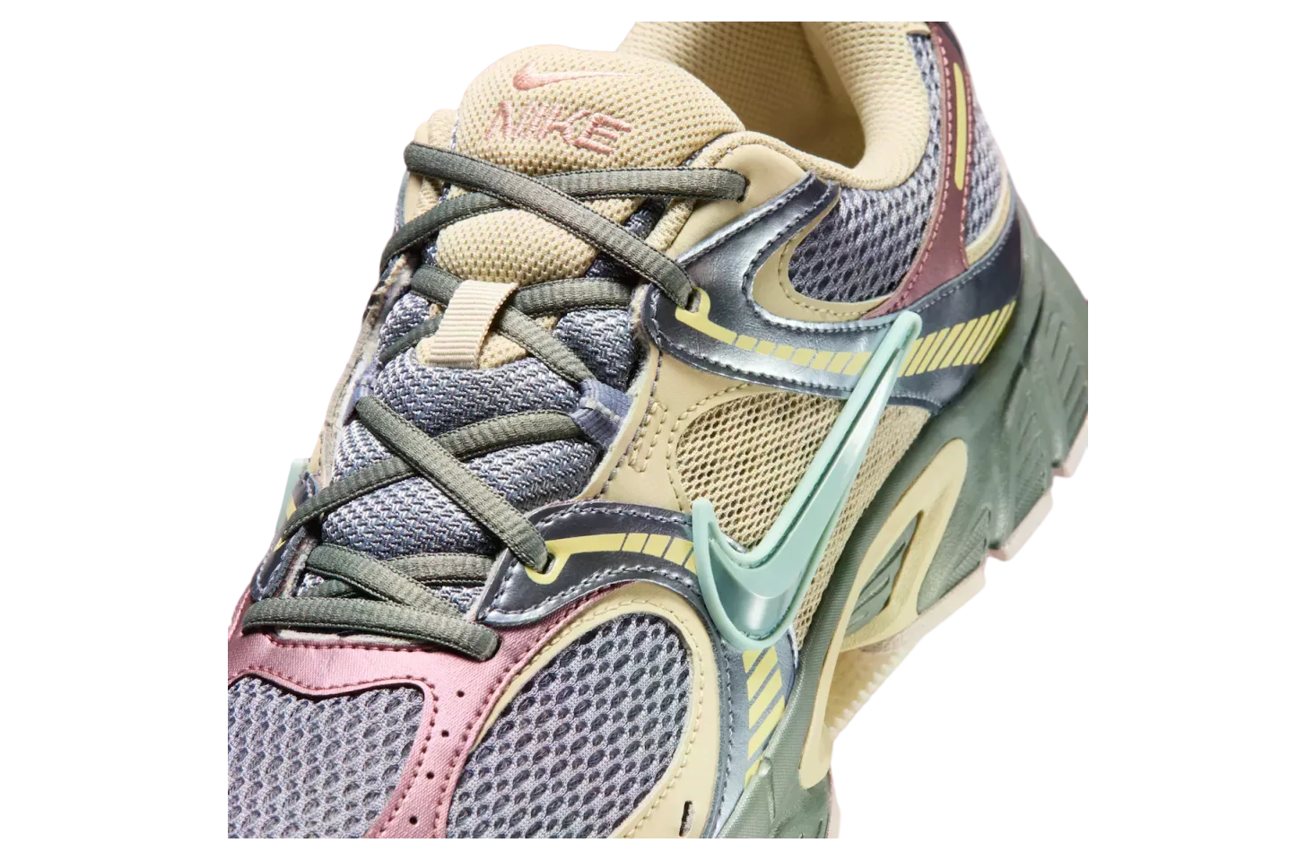 a ma maniere x nike v5 rnr light carbon desert khaki 5