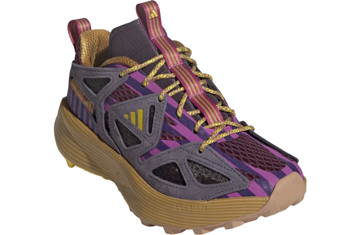 adidas kantai trail gets 1