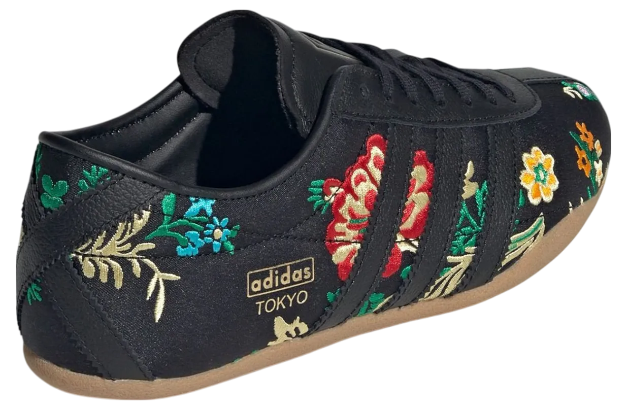 adidas tokyo wmns black floral 1