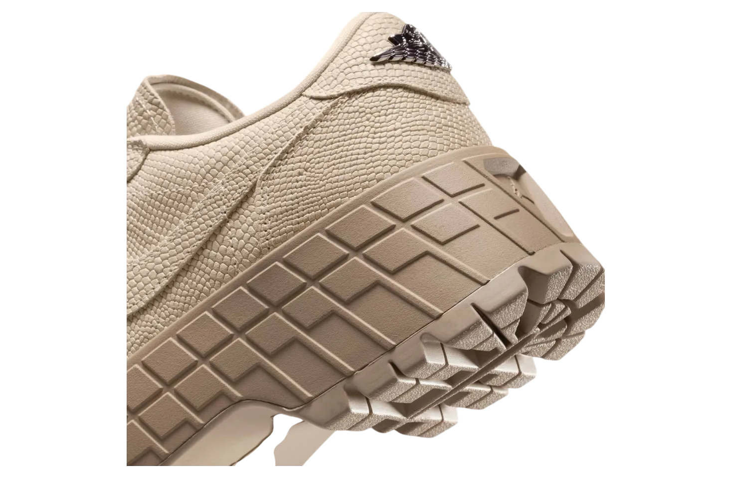 air jordan 1 brooklyn low rattan rattan desert camo 6