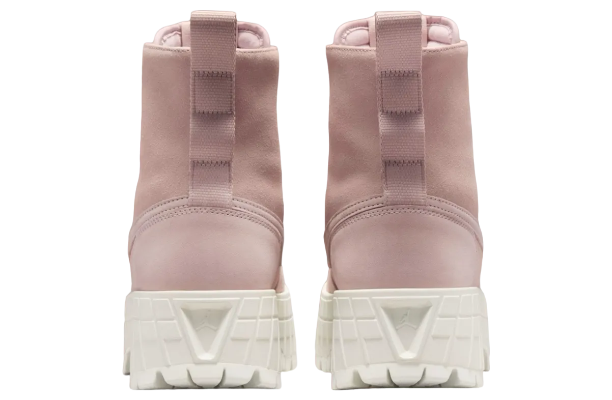 air jordan 1 brooklyn wmns pink suede 3