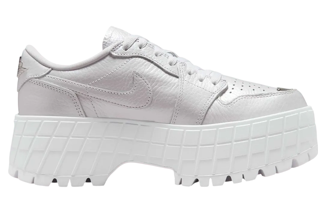 air jordan 1 low brooklyn triple white 1