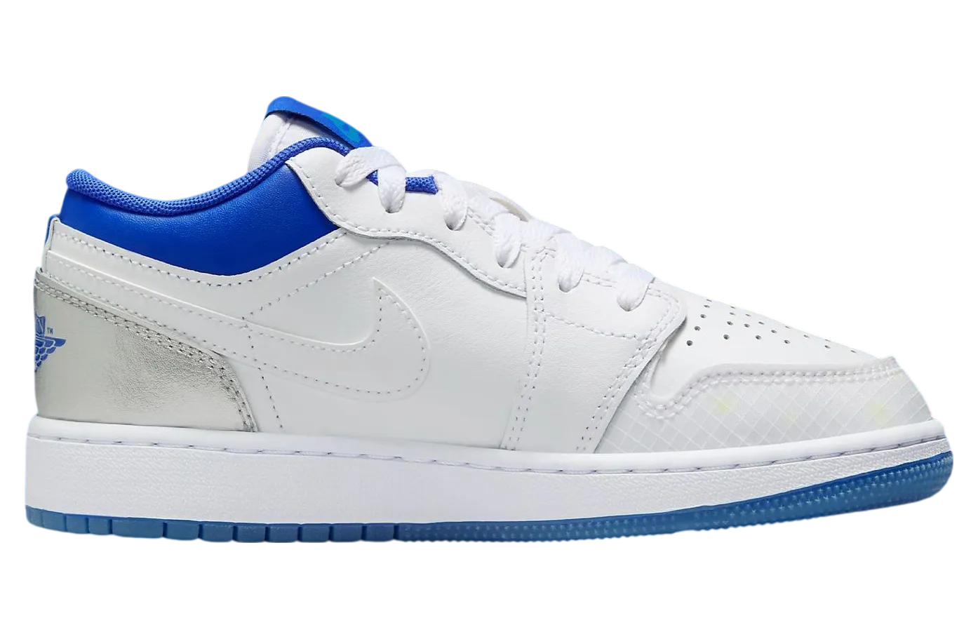 air jordan 1 low gs the sky is not the limit 0