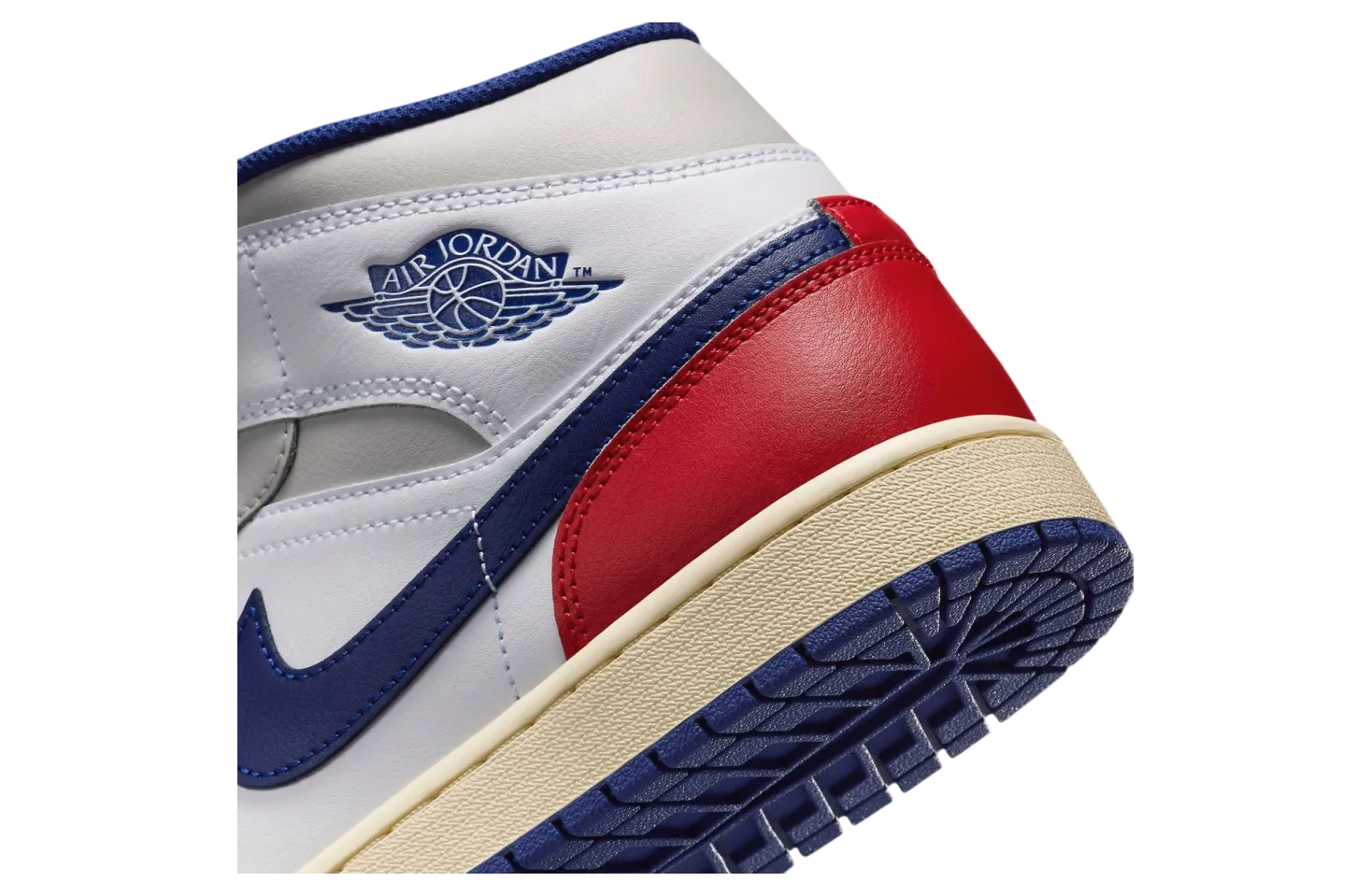 air jordan 1 mid rare air 6