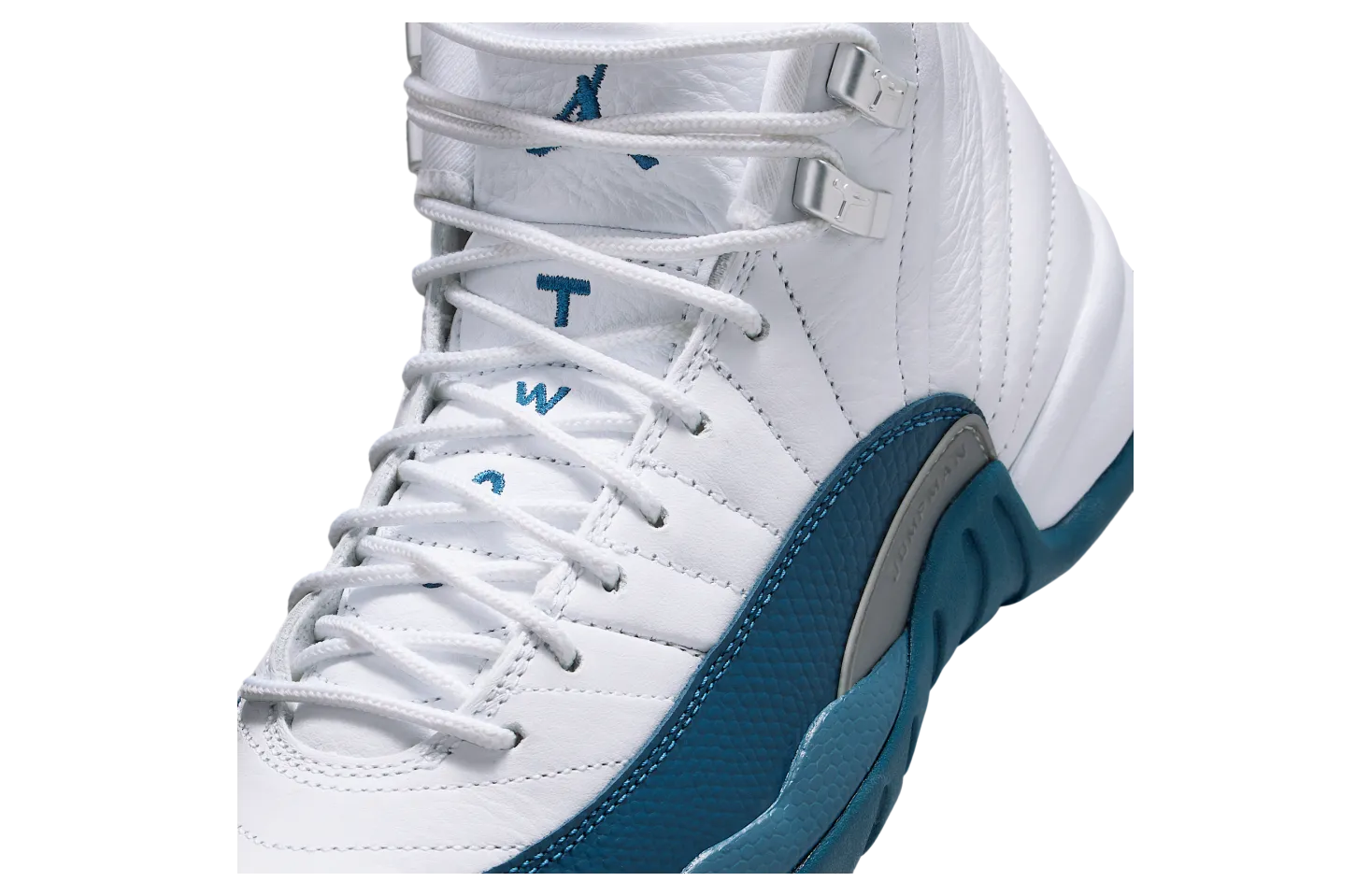 air jordan 12 gs white metallic silver 5