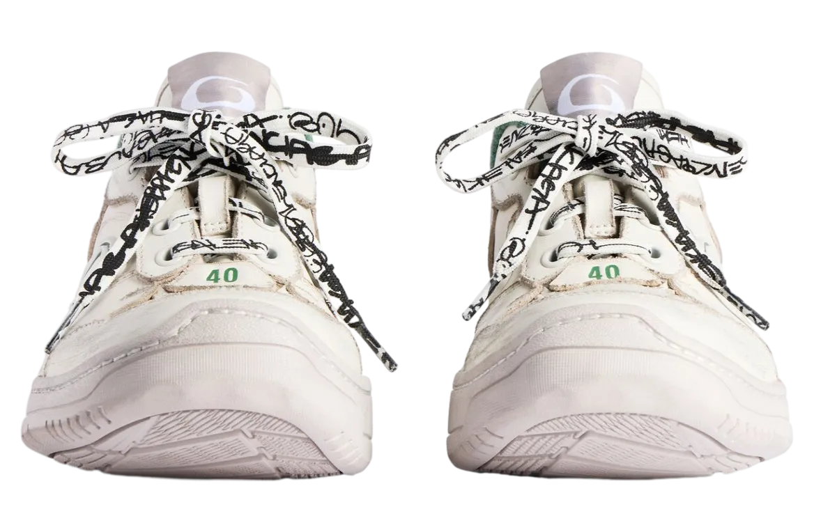 balenciaga hamptons medium worn out beige green 1