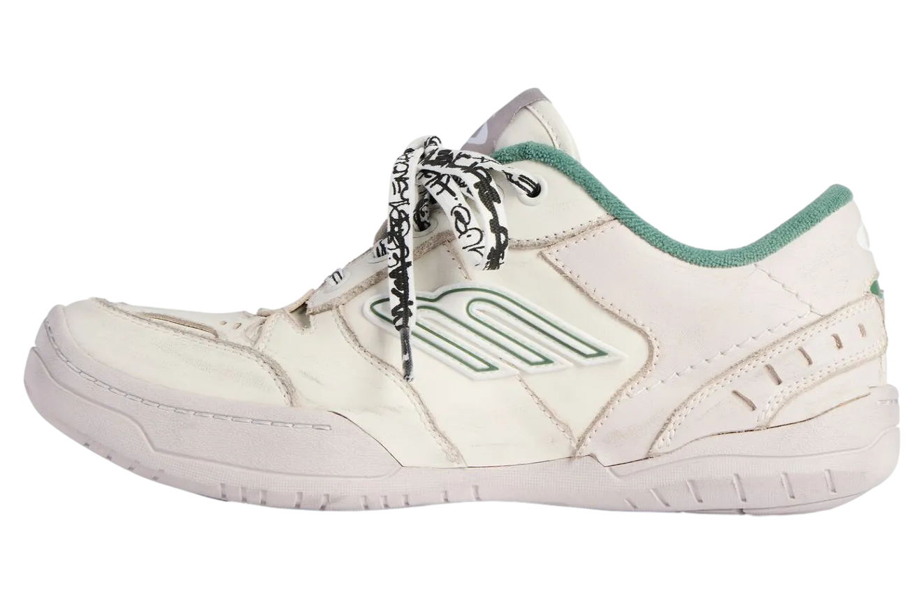 balenciaga hamptons medium worn out beige green 2