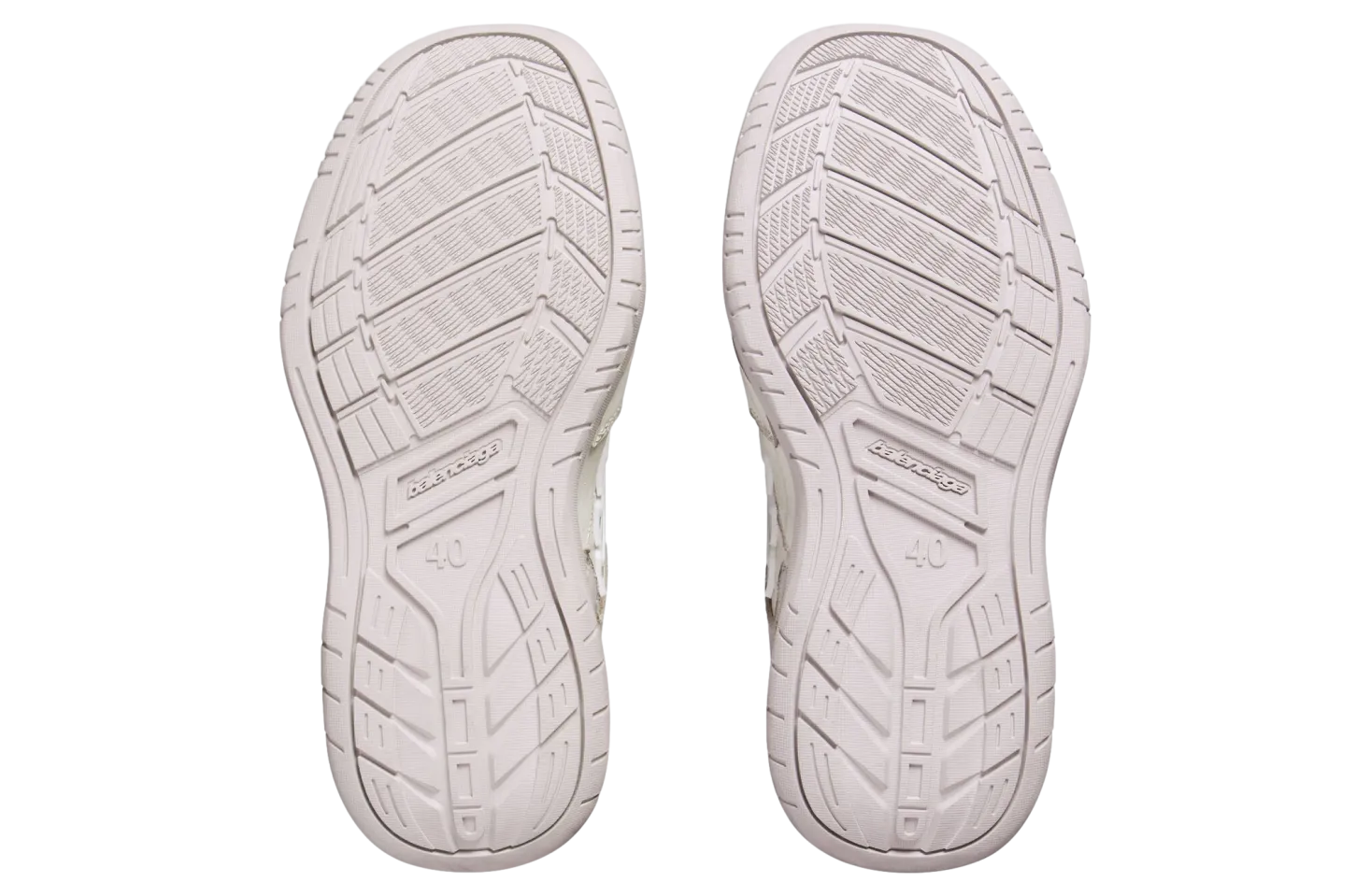 balenciaga hamptons medium worn out beige green 5