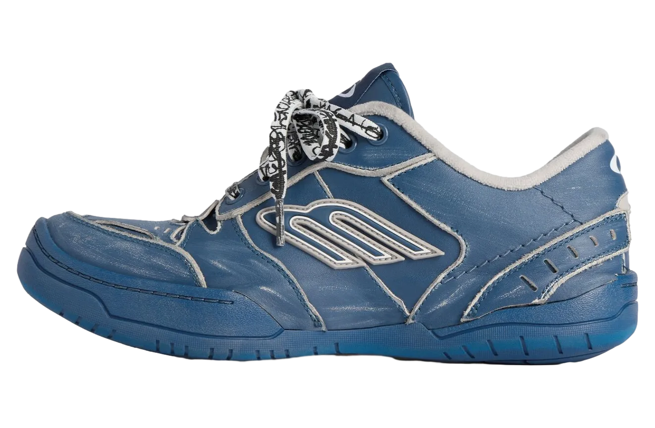 balenciaga hamptons medium worn out navy taupe 2