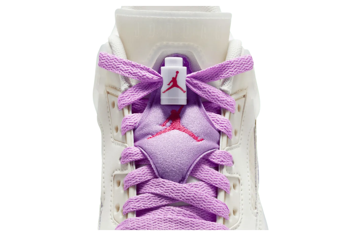 jordan spizike low gs lola bunny 7