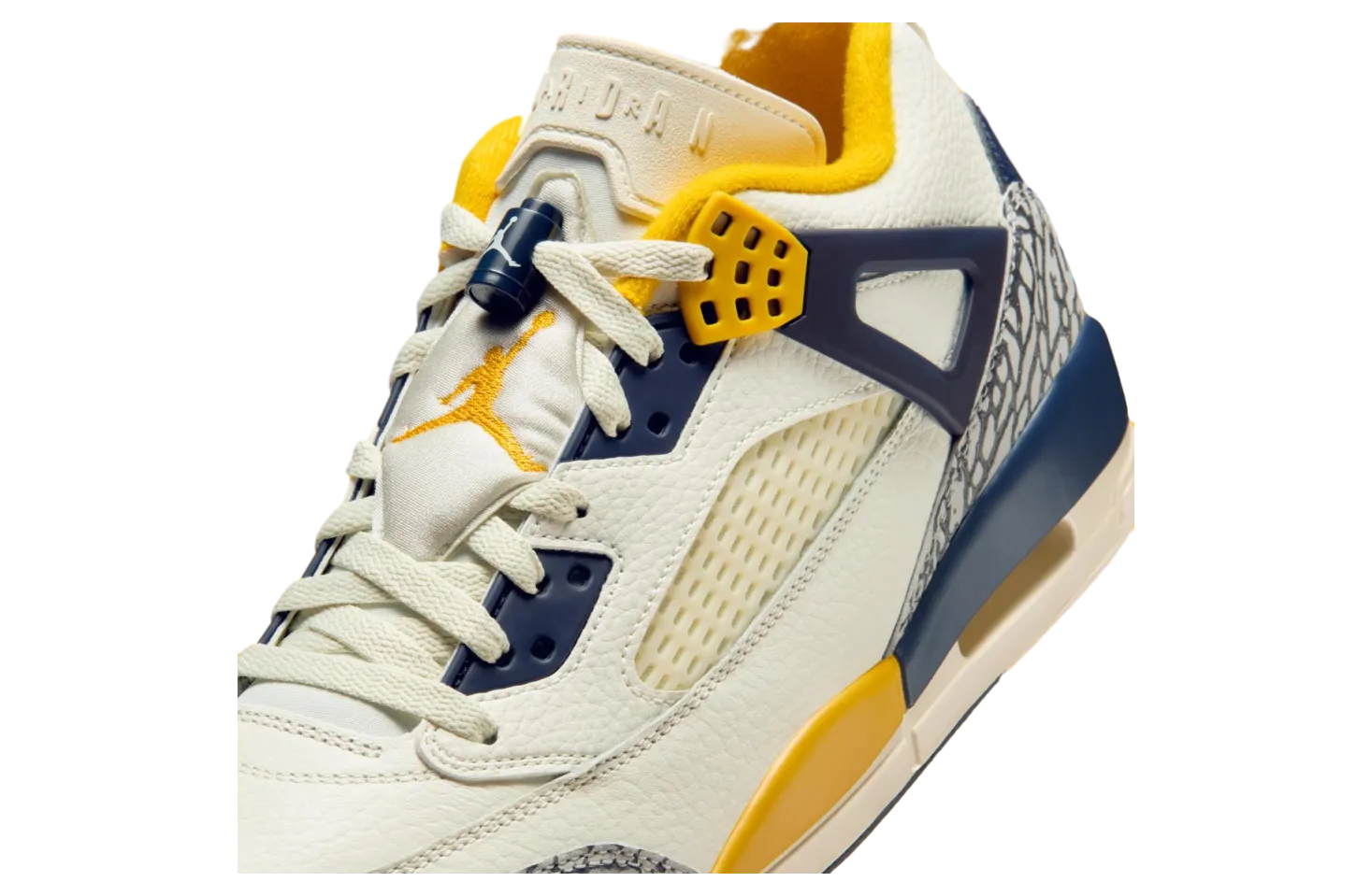 jordan spizike low michigan 0