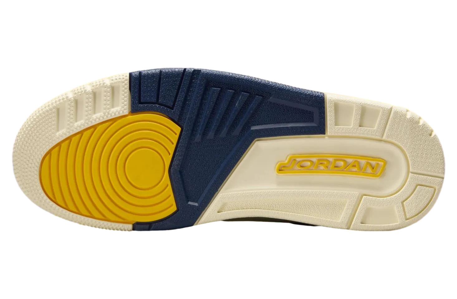 jordan spizike low michigan 4