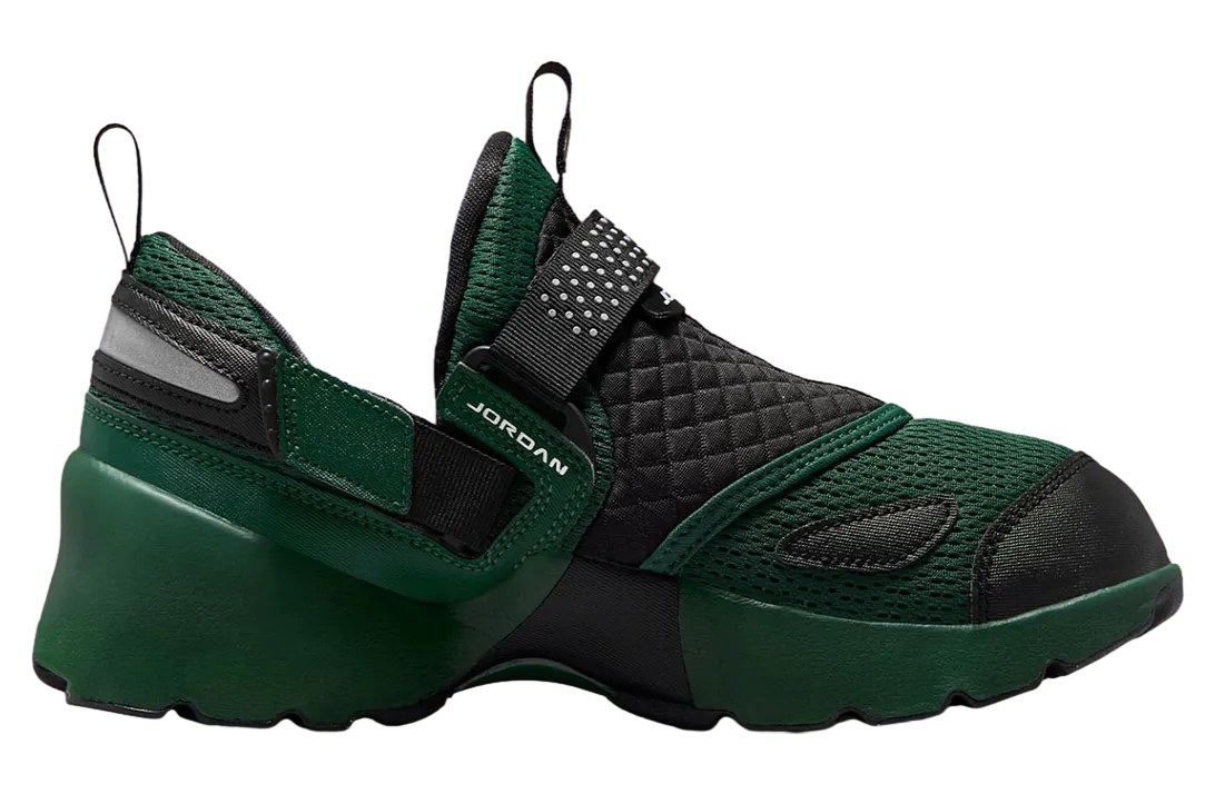 jordan trunner lx wmns green black 0