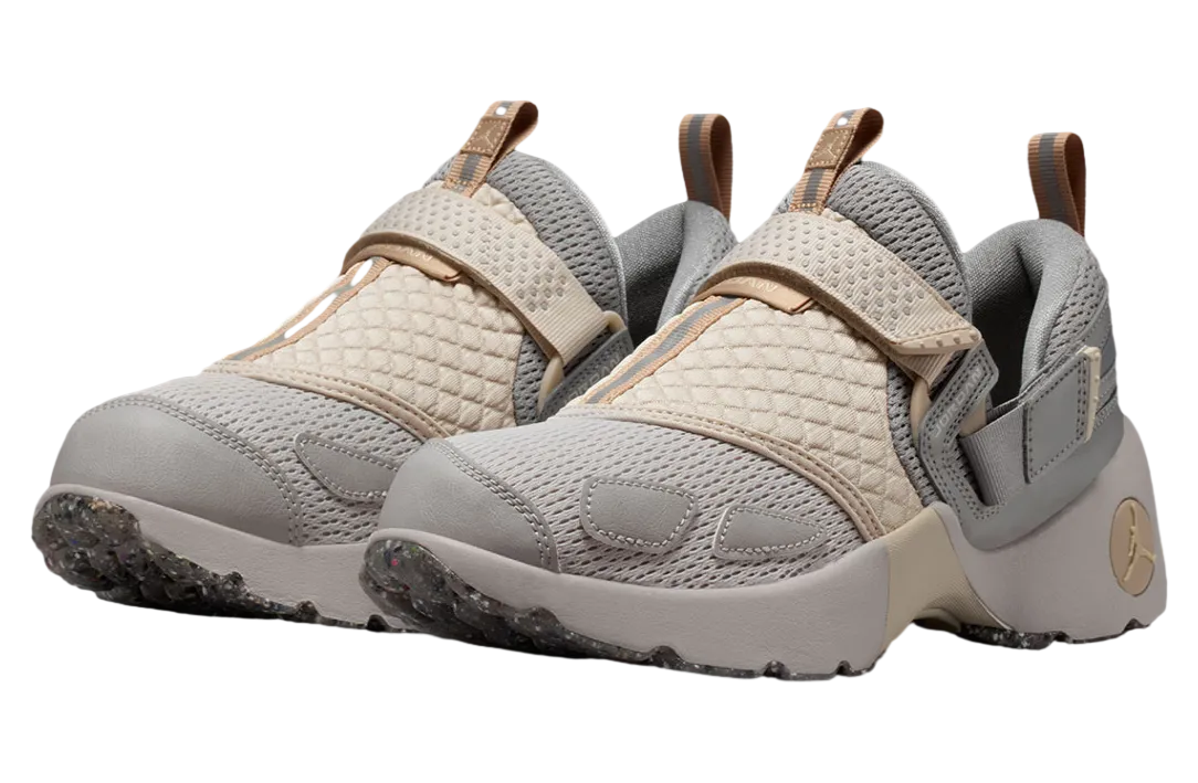 jordan trunner lx wmns light iron ore enigma stone 1