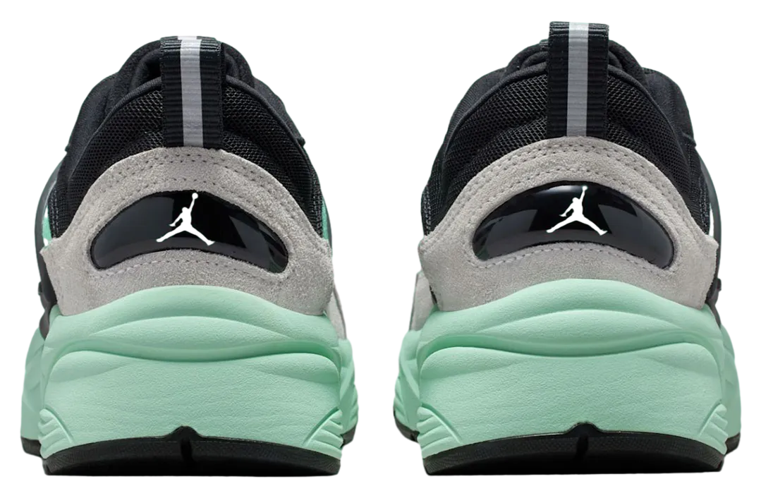 jordan trunner o s mint foam green glow 3