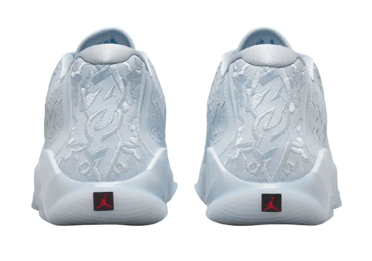 jordan zion 3 half blue 3