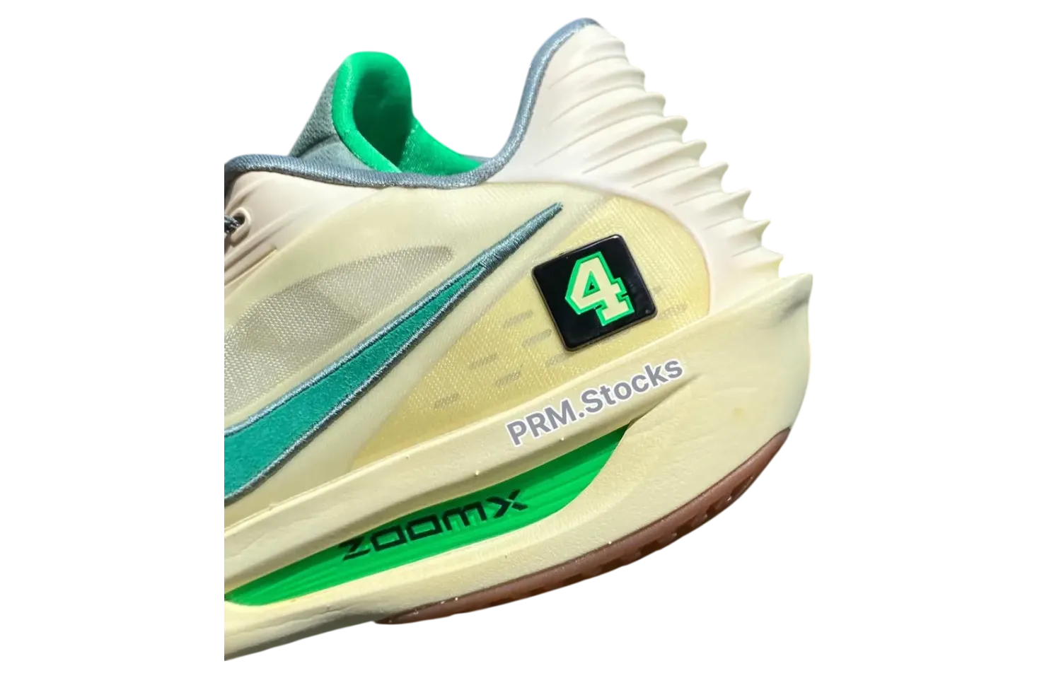 jrue holiday x nike gt cut 3 turbo 9