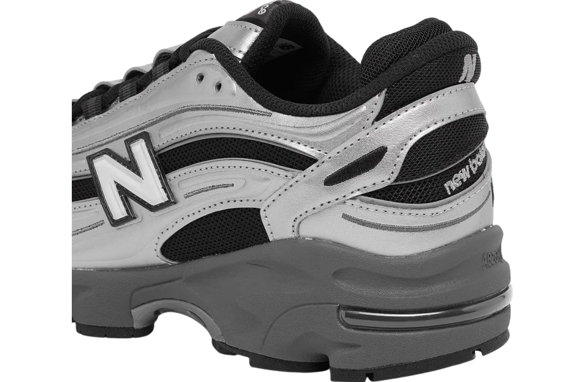 new balance 1000 silver black 4