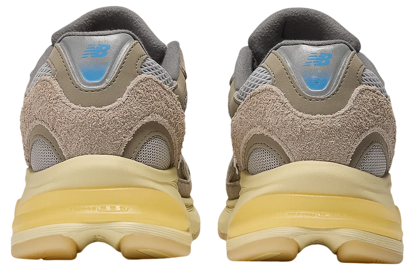 new balance 2010 grey days arid stone raincloud 4