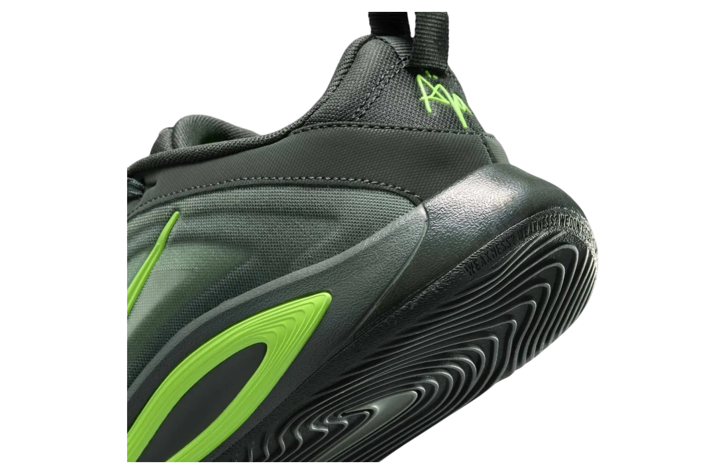 nike a one gs sequoia cargo khaki 6