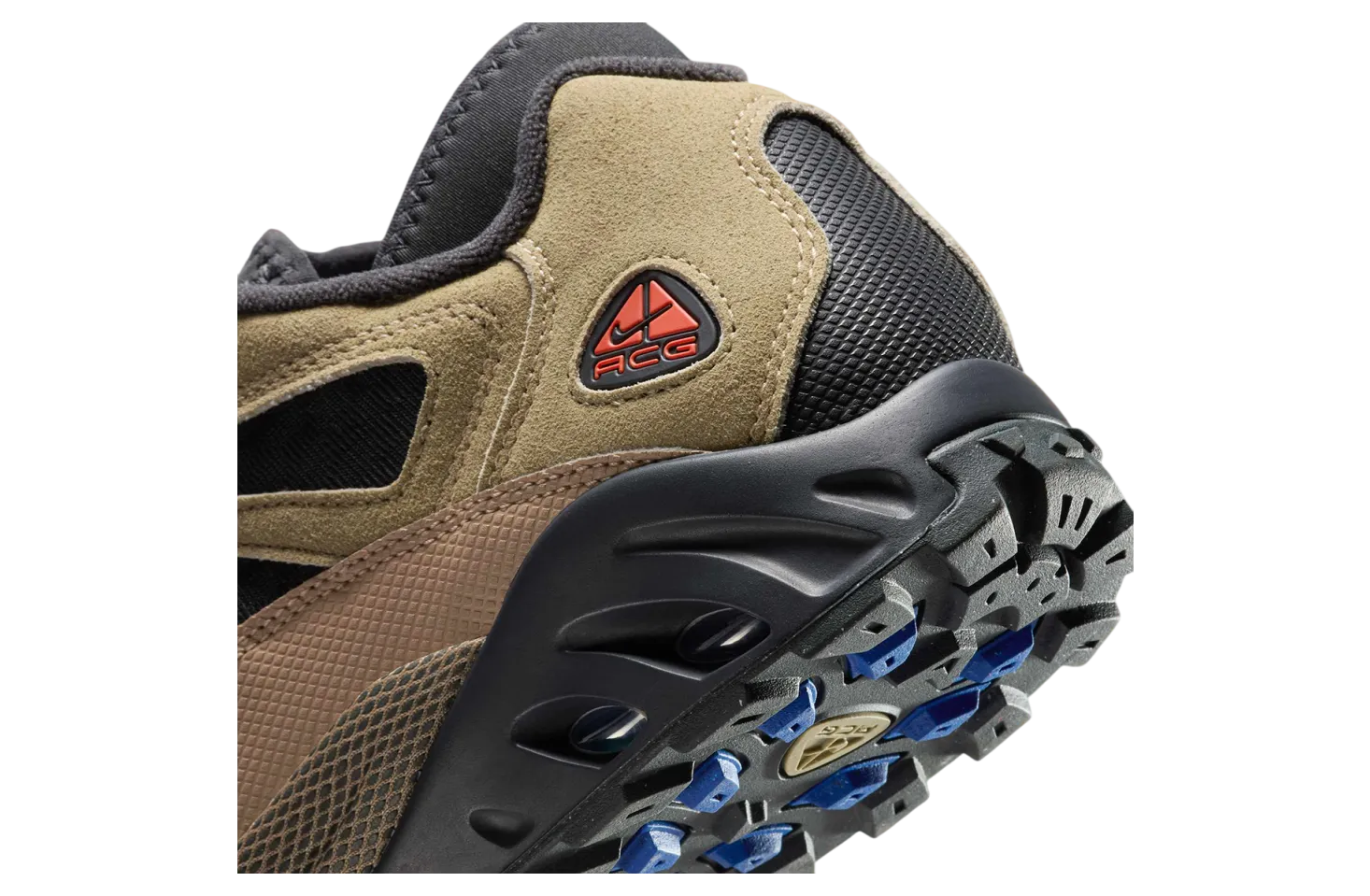 nike acg air exploraid mowabb neutral olive 6