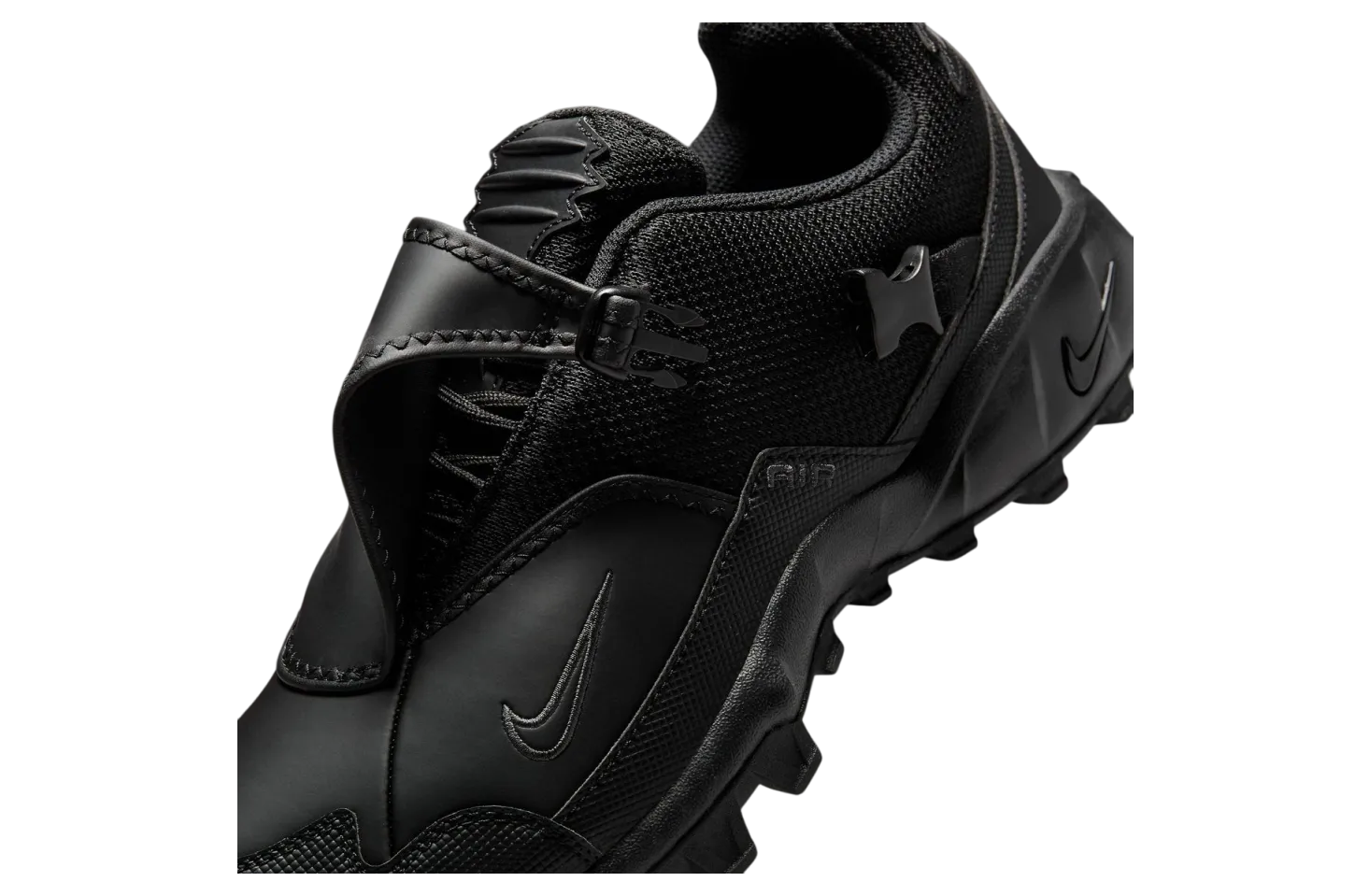 nike acg air phassad black 6