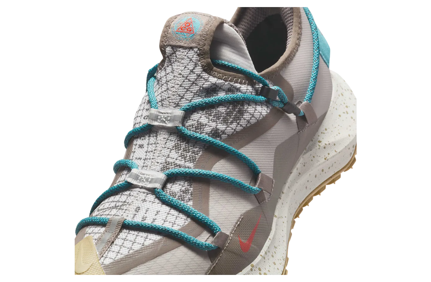 nike acg mountain fly low college grey smokey blue 4