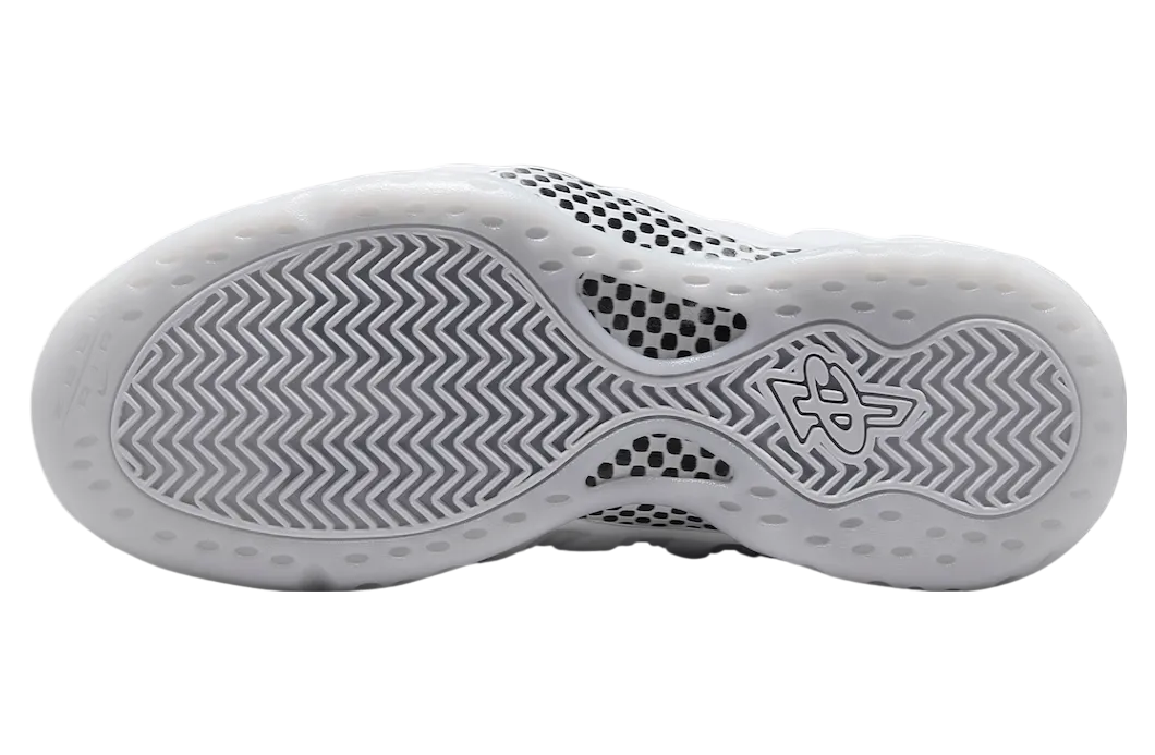 nike air foamposite one triple white 4