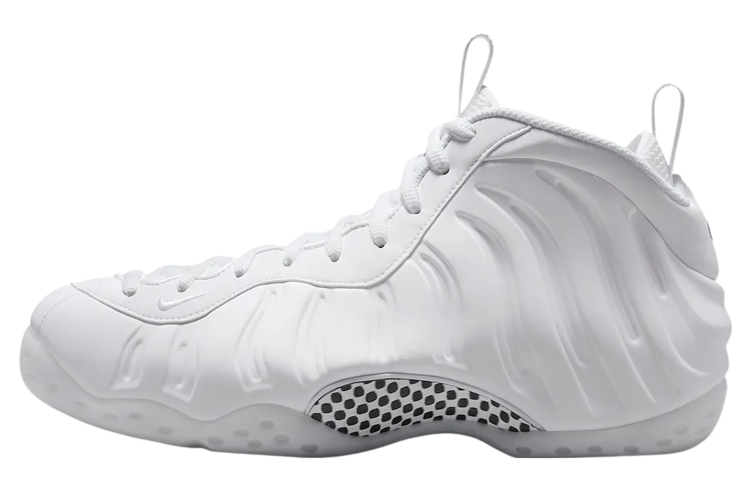 nike air foamposite one triple white