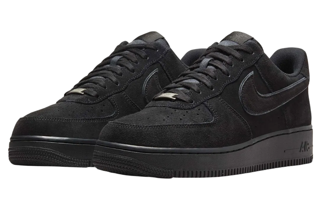 nike air force 1 low black cat 0