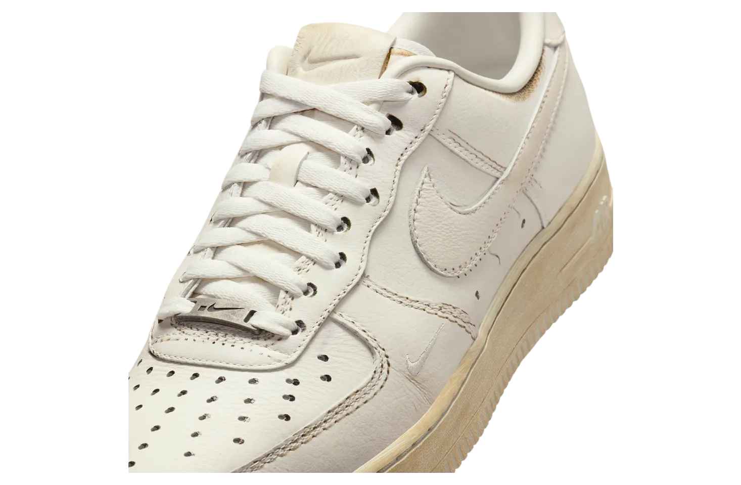 nike air force 1 low dirty triple white 6