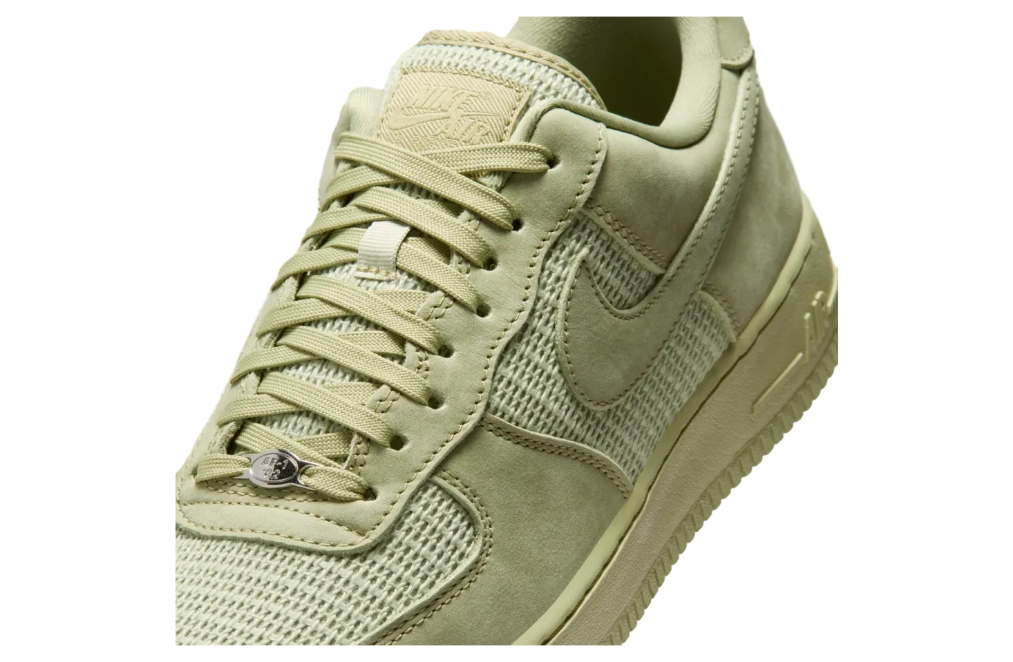 nike air force 1 low wmns dusty olive celadon 1