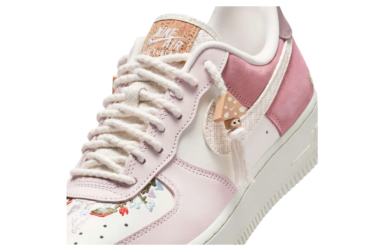 nike air force 1 low wmns mushroom 5