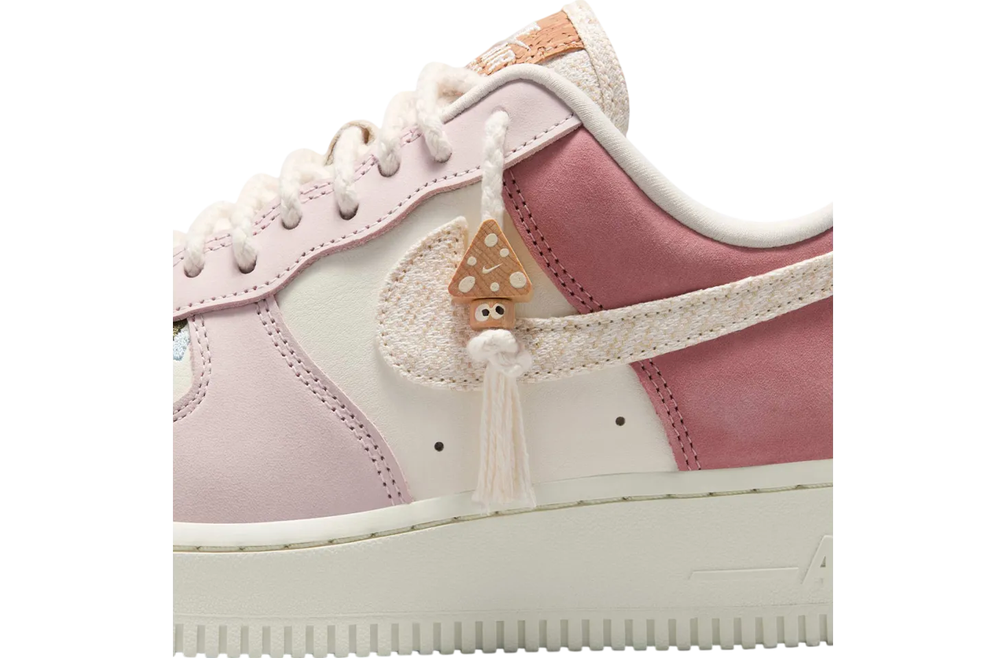 nike air force 1 low wmns mushroom 6