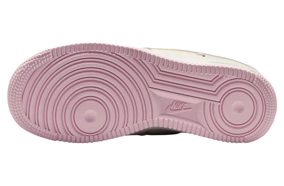 nike air force 1 low wmns valentine s day 4